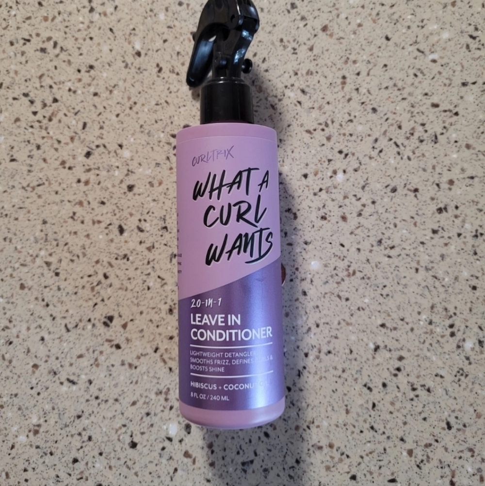 2 Curltrix What A Curl Wants 20 In 1 Leave In Conditioner Hibiscus + Coconut Oil - Picture 2 of 9